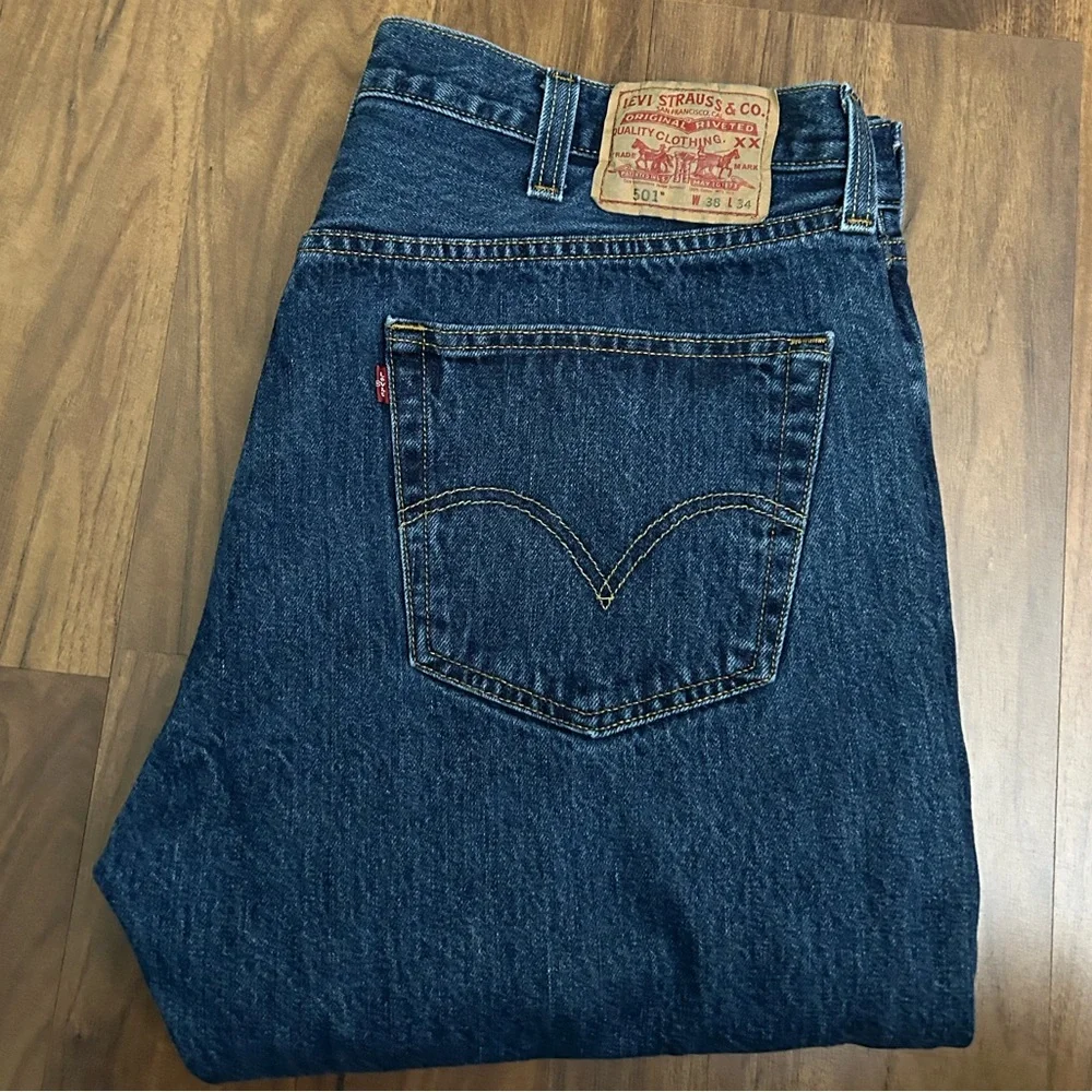 Levi's 501 Men's Deep Blue Straight Leg Button-Fly Jeans Size W38 L34(Tag)